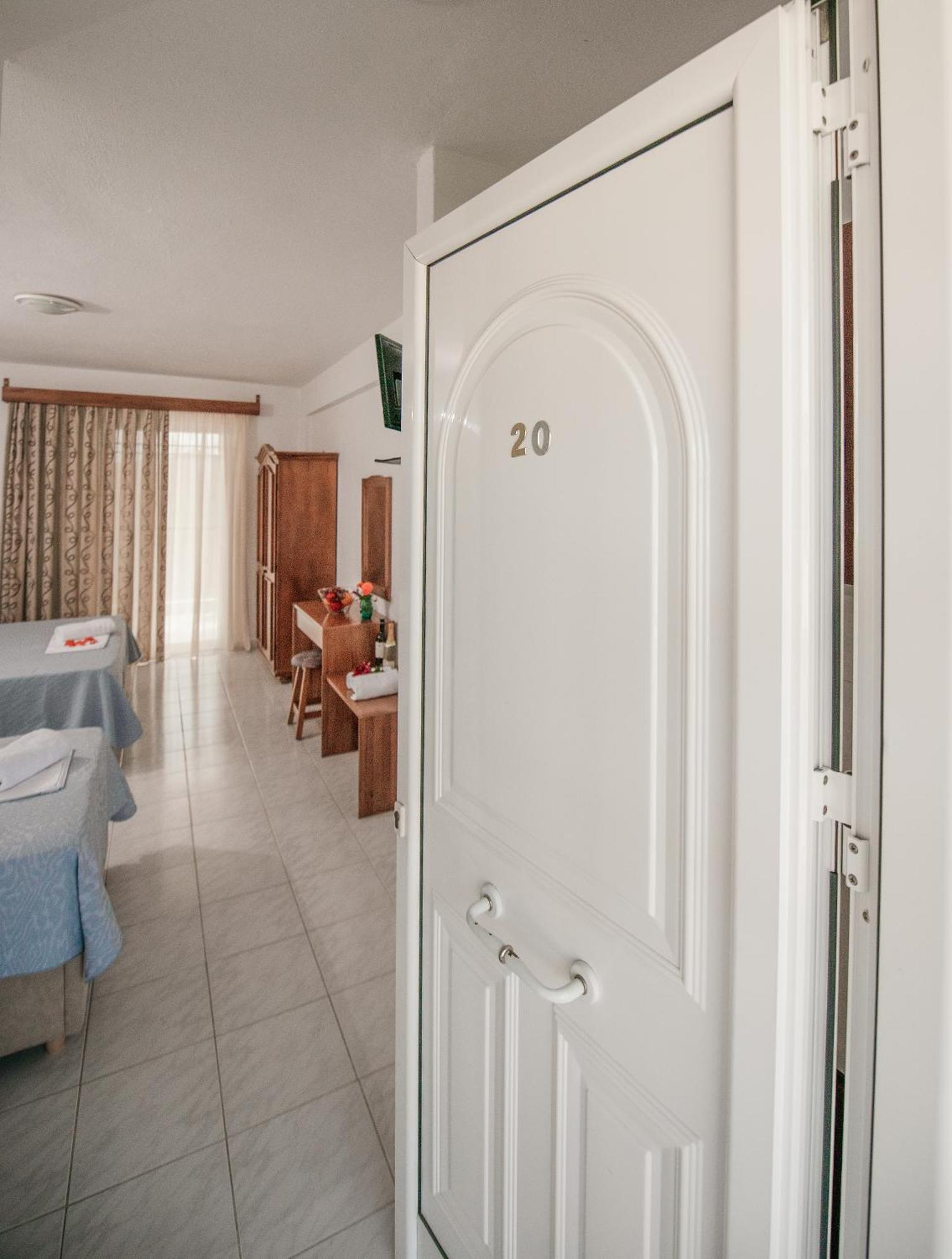 Estia Hotel Фурка Экстерьер фото