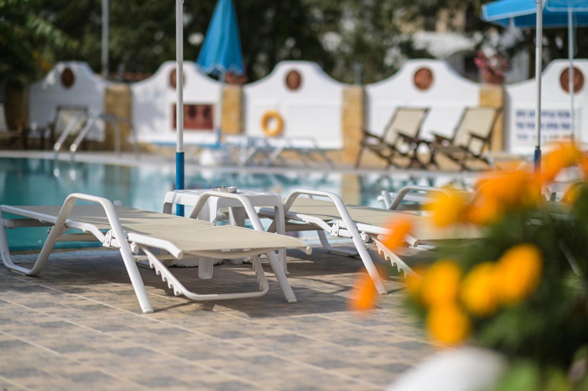 Estia Hotel Фурка Экстерьер фото
