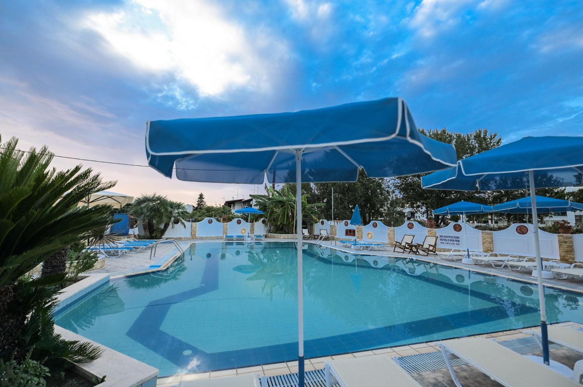 Estia Hotel Фурка Экстерьер фото